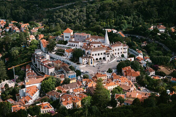 Sintra Walking Tour and Quinta da Regaleira Guided Visit - The Highlight: Quinta da Regaleira