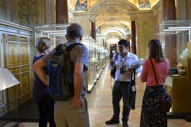 Sistine Chapel @ its best! First time slot Vatican Museums access - Practical Tips for the Tour