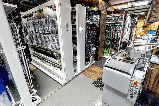 Ski and Snowboard equipment rental in Bansko - Who should consider this rental experience?