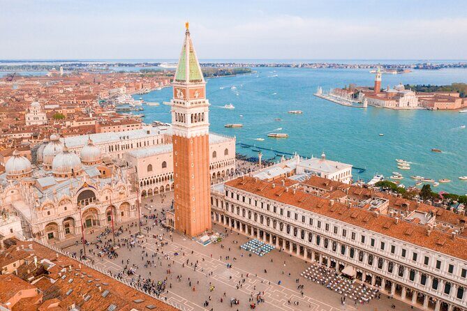 Skip-the-Line: Doge's Palace & St. Mark's Basilica Fully Guided Tour - Exploring St. Mark’s Basilica