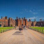 Skip-the-line HamptonCourtPalace Guided Day Trip from London - A Detailed Look at the Hampton Court Palace Guided Day Trip