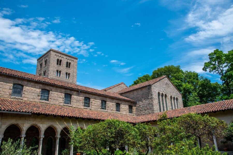 Skip-the-line Met Cloisters & Fifth Avenue Tour by Car - A Closer Look at the Tour Experience