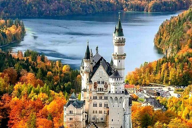 Skip the Line: Neuschwanstein Castle Private Tour From Füssen or Hohenschwangau - Balancing Value and Experience