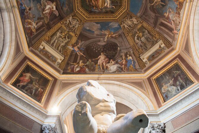 Skip the Line Vatican and Sistine Chapel Private Night Tour - A Closer Look at the Experience