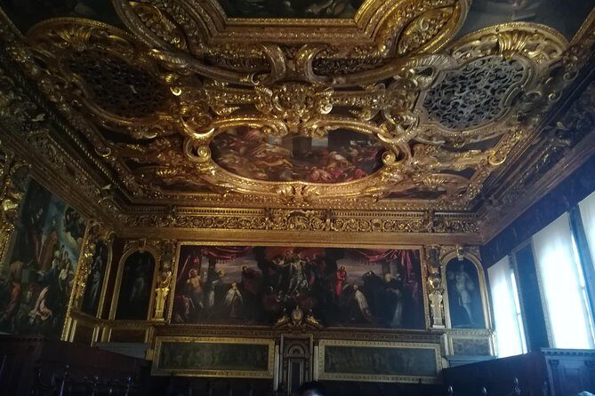 Skip-the-Line Venice Private Tour Including St Mark Doges Palace & Gondola Ride - Who Would Enjoy This Tour?