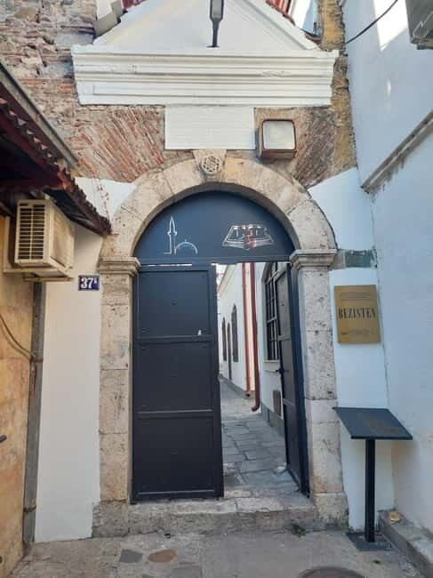 Skopje: Old town walking tour & Food tasting - A Close Look at the Skopje Old Town Walking & Food Tour