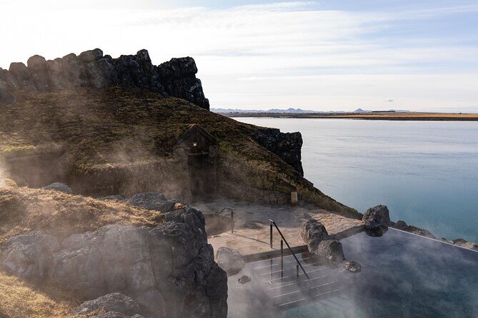 Sky Lagoon Spa Experience with Private Transfer from Reykjavík - An In-Depth Review of the Sky Lagoon Experience