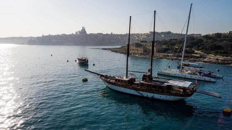 Sliema: 3-Islands Cruise with Buffet Lunch and Drinks - Authentic Traveller Experiences