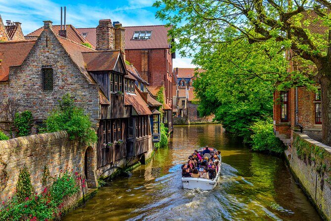 Small-Group Bruges Shore Trip with opt. Canal Cruise and Extras