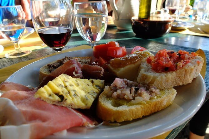 Small Group Chianti Wine Tasting with Seven Tuscan Wines - A Deep Dive into the Experience