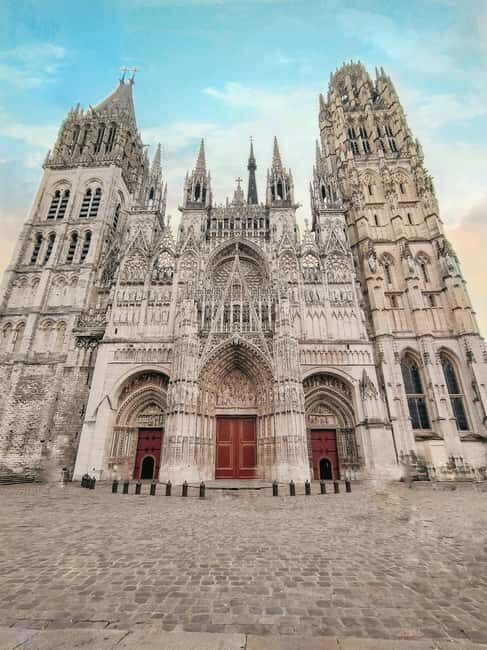 Small Group Guided Tour of the Secret History of Rouen - Who Should Consider This Tour?