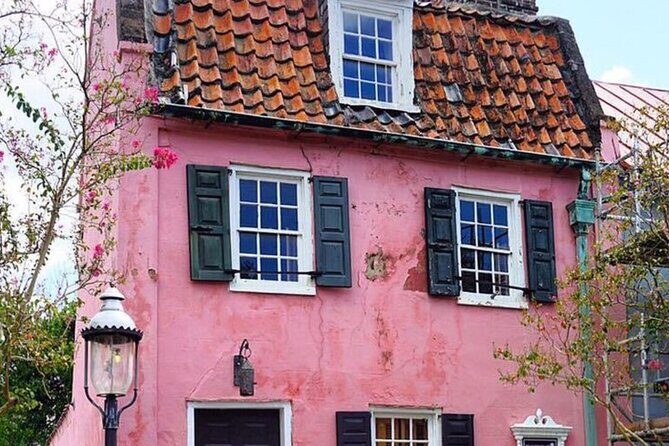 Small Group Historic Charleston walking Tour - Seaside Views and Civil War Stories