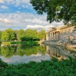 Small-Group Historical Guided Tour of Warsaw with pick up/drop off. Public Tour. - Who Is This Tour Best For?