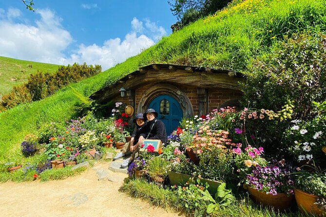 Small Group Hobbiton Movie Set from Tauranga - FAQs