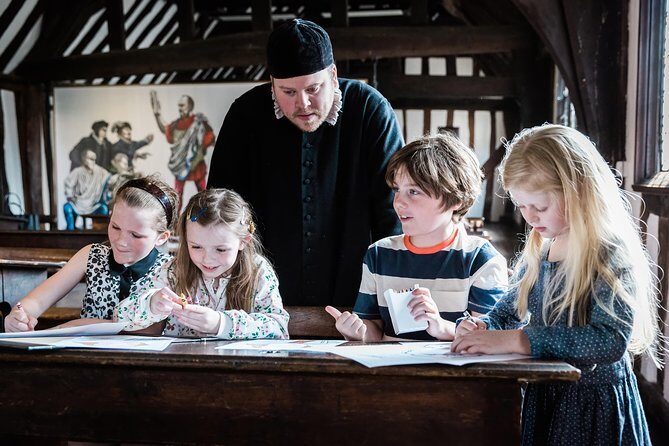 Small-Group Oxford, Warwick Castle and Stratford-upon-Avon - Warwick Castle: Britains Greatest Medieval Fortress