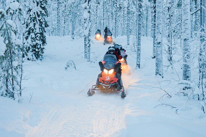 Small-Group Snowmobile Experience in Rovaniemi - An In-Depth Look at the Snowmobile Tour in Rovaniemi