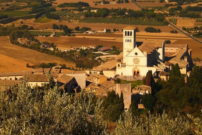 Small Group Tour of Assisi and St. Francis Basilica - The Sum Up