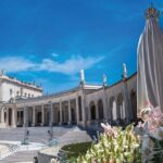 Small Group Tour to Fátima, Batalha, Nazaré and Óbidos from Lisbon - Transportation and Group Size