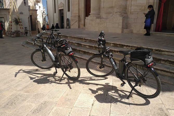 Smart & easy ebike tour in the Itria Valley: Martina Franca - Locorotondo - Key Points