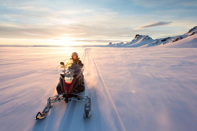 Snowmobiling on Langjokull Glacier and Secret Lagoon Tour - What Makes This Tour Stand Out?