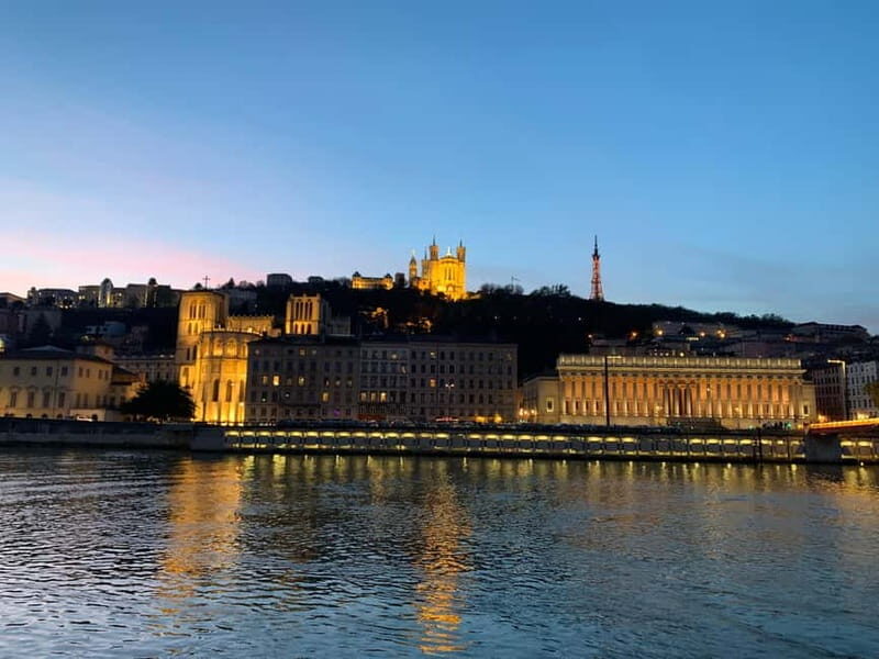 So Frenchy Tour - A Cultural and Gastronomic Stroll - Authentic Experiences and Genuine Value