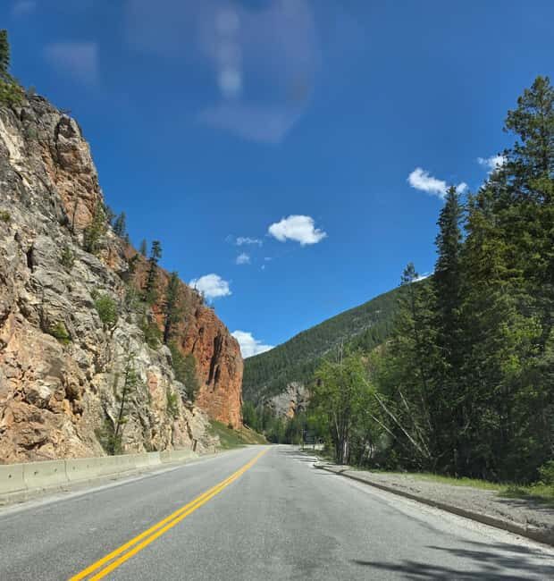 Soak & Explore: Radium Hot Springs and Kootenay Park Tour