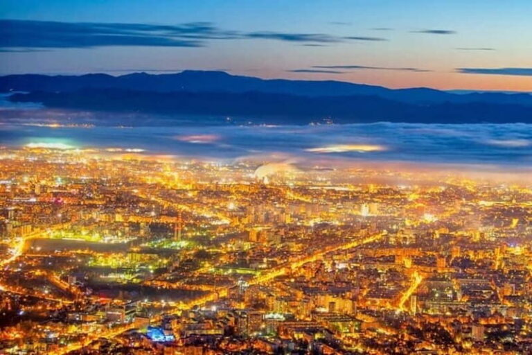 Sofia : Must-See Attractions Walking Tour - Key Attractions on the Itinerary