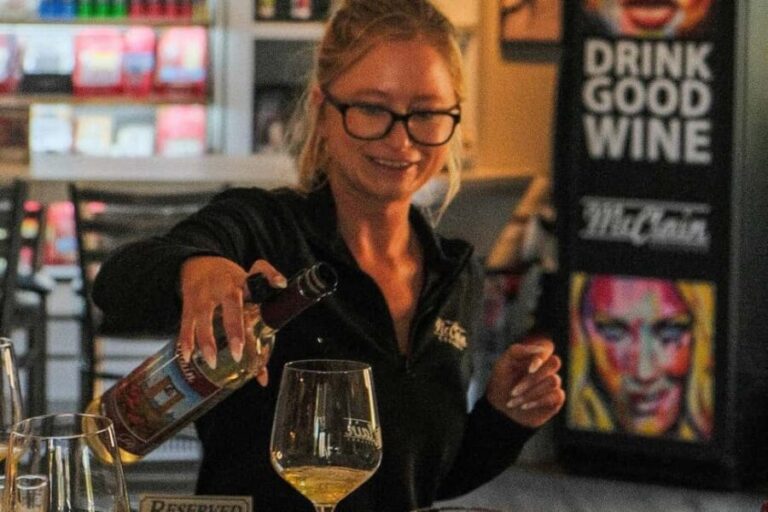 Solvang: Santa Ynez Valley Wine Walking Tour with Tastings - Who Should Consider This Tour?