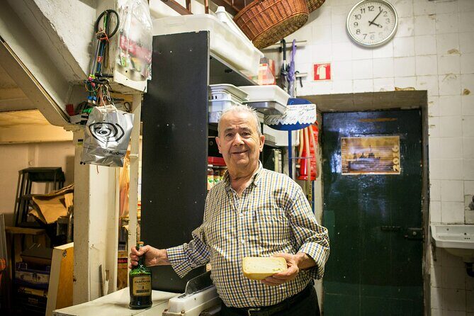 Song of the Sea: Fish, Seafood and Tradition in Lisbons Port Zone - FAQs About "Song of the Sea" in Lisbon