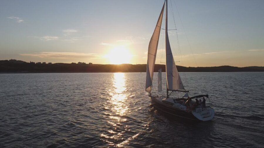 Sopot: Yacht Cruise Around the Bay with Welcome Drink - An In-Depth Look at the Sopot Yacht Cruise Experience