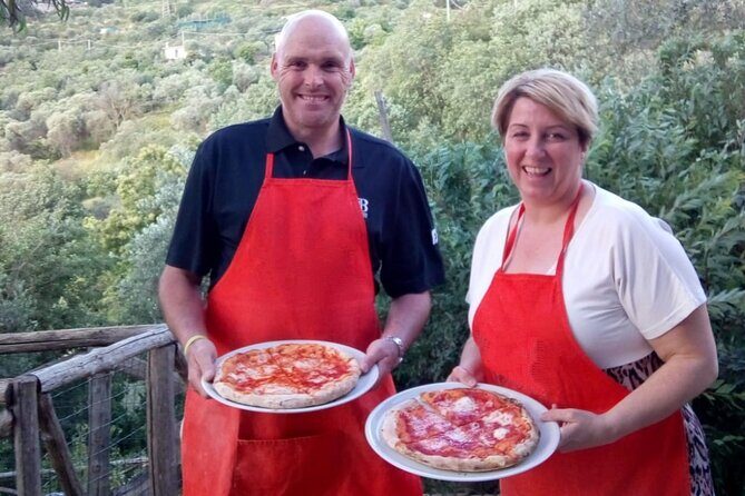 Sorrento Pizza Class with Wine, Limoncello and Transfer Included - Who Should Consider This Tour?