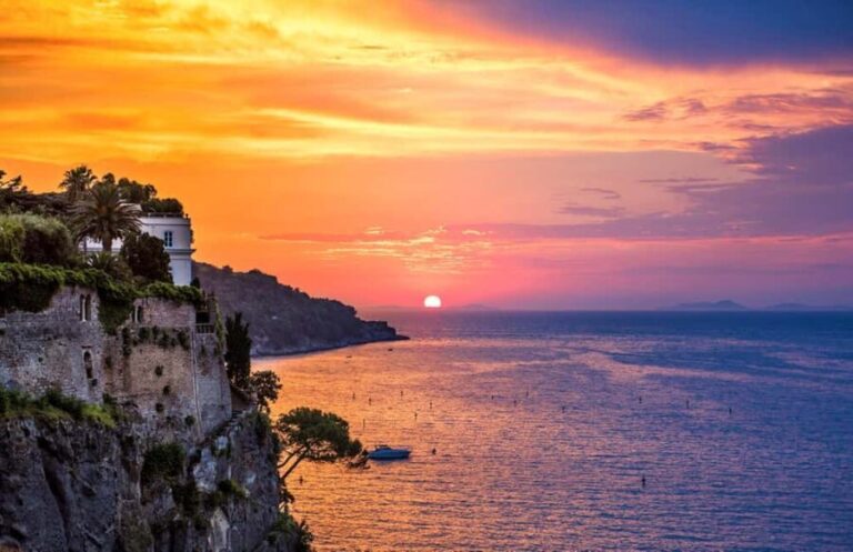 Sorrento: Sunset City Walking Tour with Limoncello Tasting - Practical Considerations and Tips