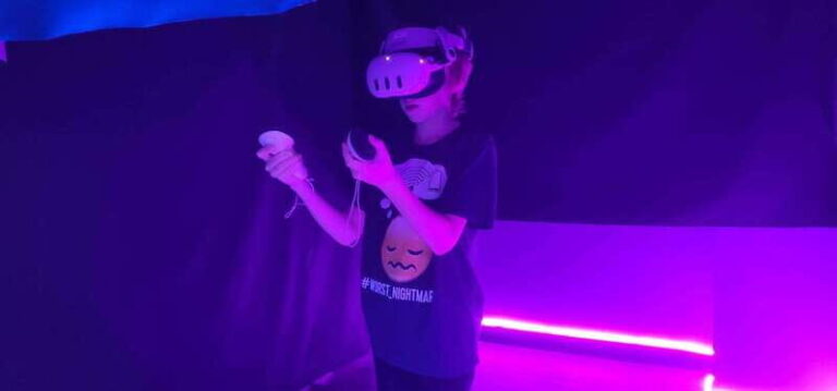 Soulvaria: VR Arcade Pods (1 - 6 Players) - The Experience Itself