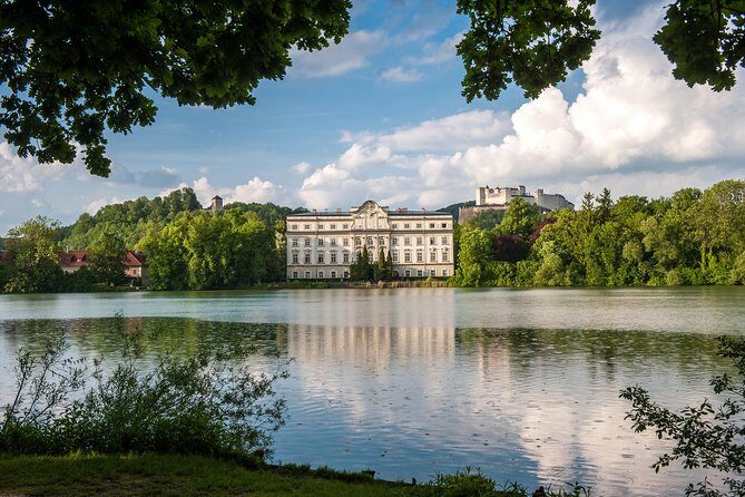 Sound of Movies: Musical Tour to Salzburg from Vienna - Transportation, Guides, and Group Dynamics