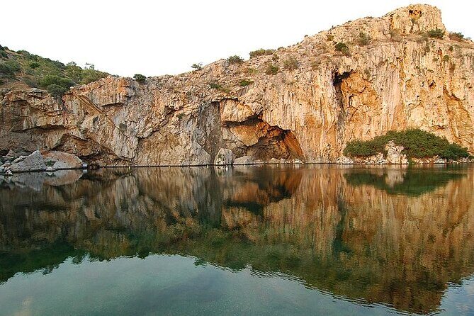 Sounio Sunset View via the Athenian Riviera touring experience - Who Should Consider This Tour?