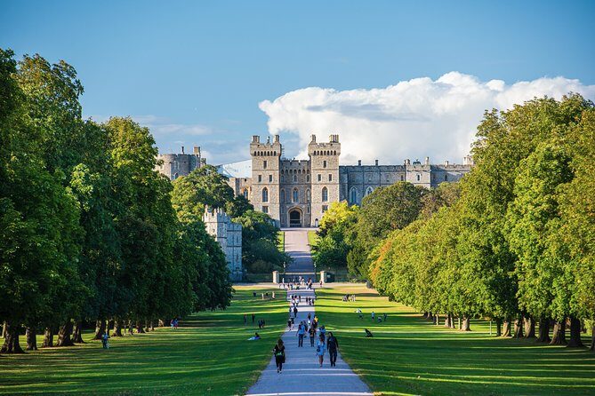 Southampton to Heathrow Private Transfer - The Experience in Detail