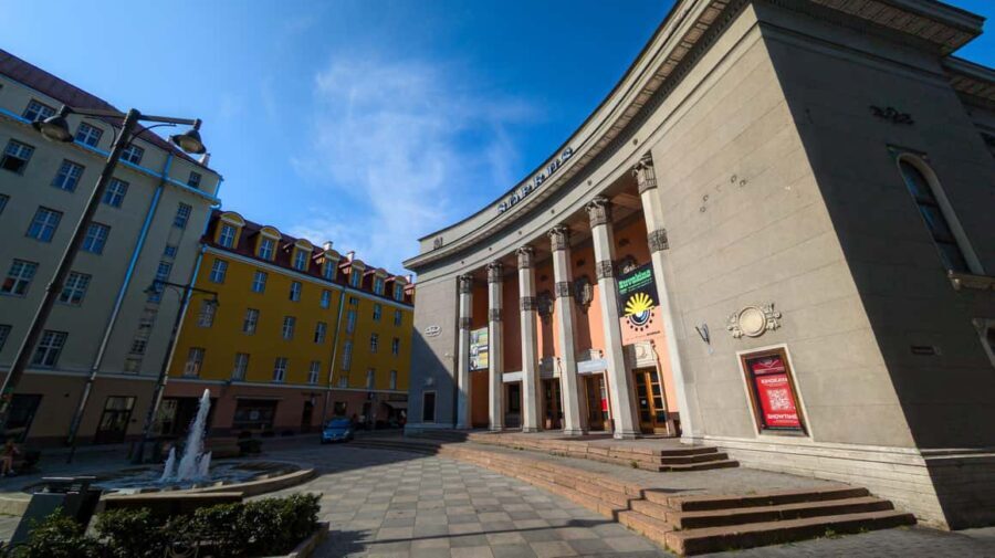 Soviet Tallinn: Cold War Echoes Behind the Iron Curtain Tour - Exploring the Dark Corners of Tallinn’s Soviet Past