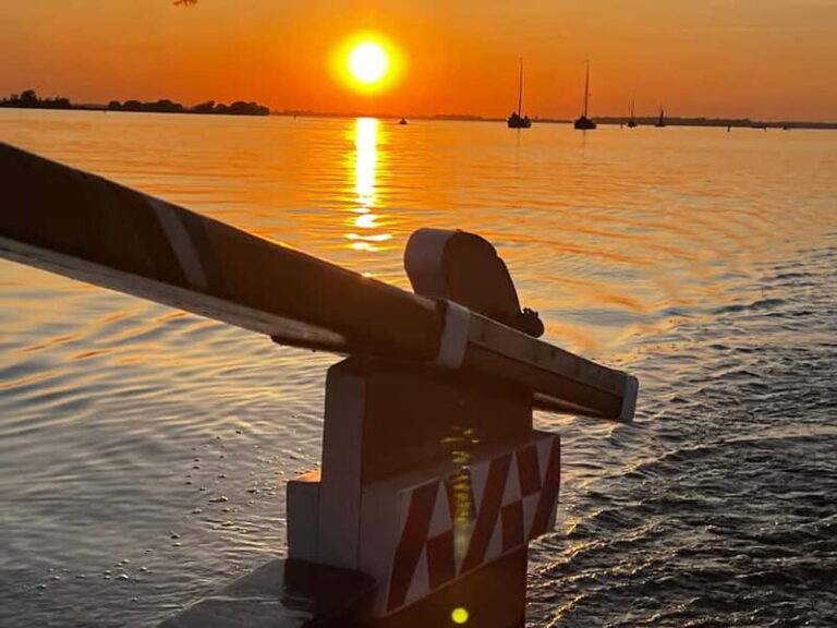 Spakenburg: Sunset boat trip on an authentic fishing boat - Pricing and Value