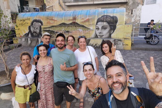 Spanish Quarters, to discover folklore, artisans and local life - Who Is This Tour Best For?
