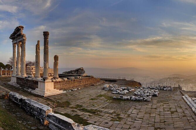 Spectacular Pergamon & Asceplion Tour From Kusadasi & Selcuk Hotels - A Closer Look at the Pergamon & Asclepion Experience