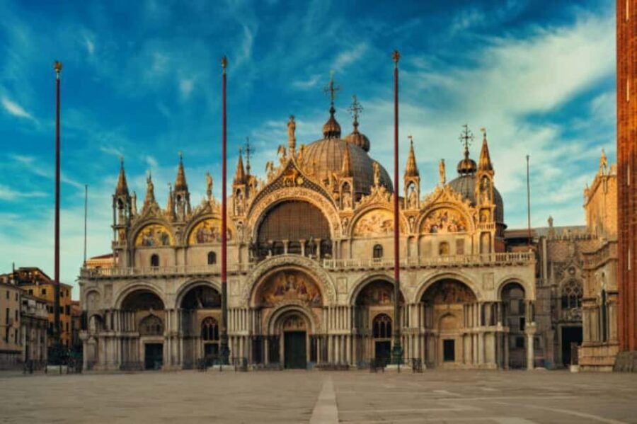 St. Mark's Basilica Complete Skip the Line Official Visit - Who Should Consider This Tour?