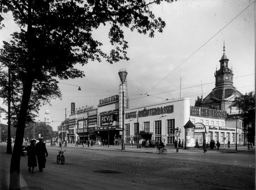 St. Pauli Unforgotten  Relics of the Reeperbahn Tour - Who Would Benefit Most?