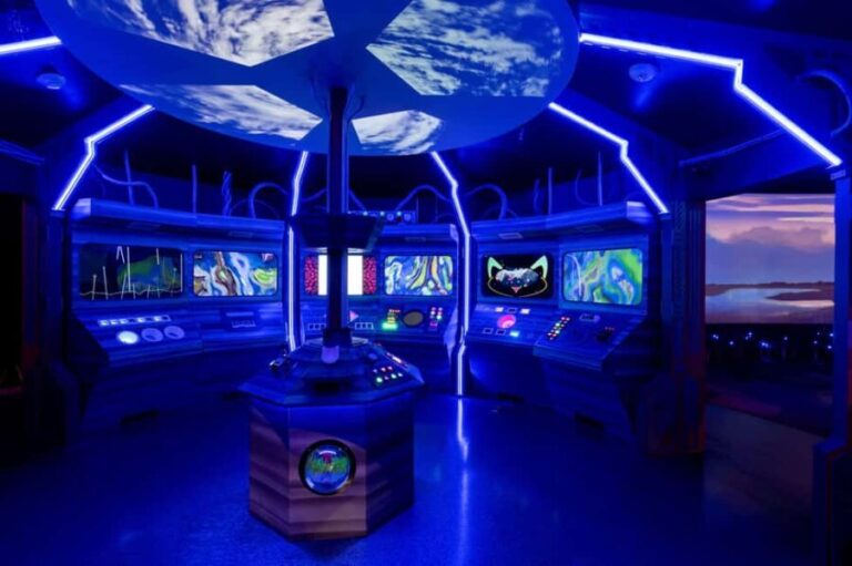 St. Petersburg: Immersive Art Experience - The Sum Up