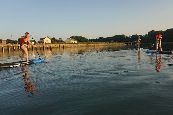Stand Up Paddling Adventure - The Scenic Highlights