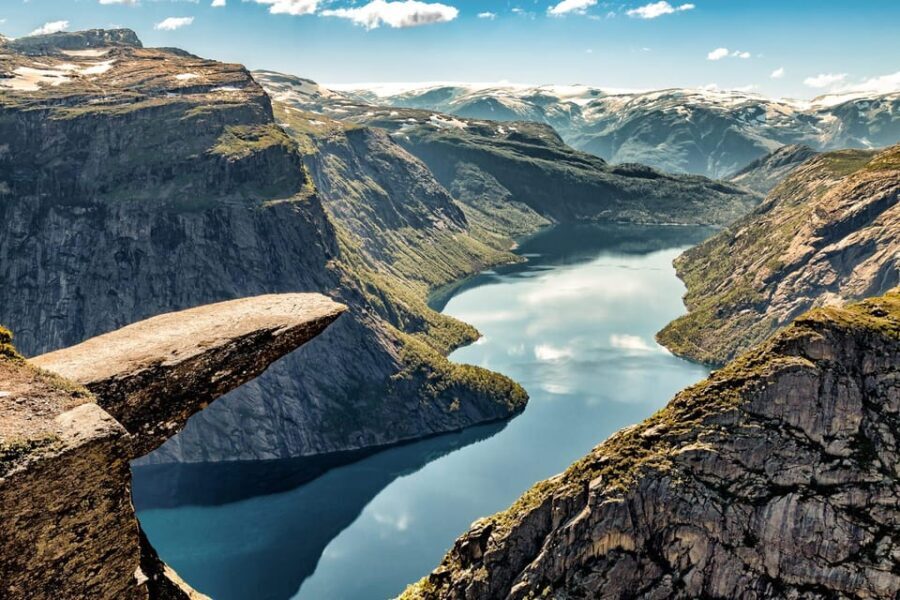 Stavanger: Guided Hike to Trolltunga - What’s Included and What’s Not