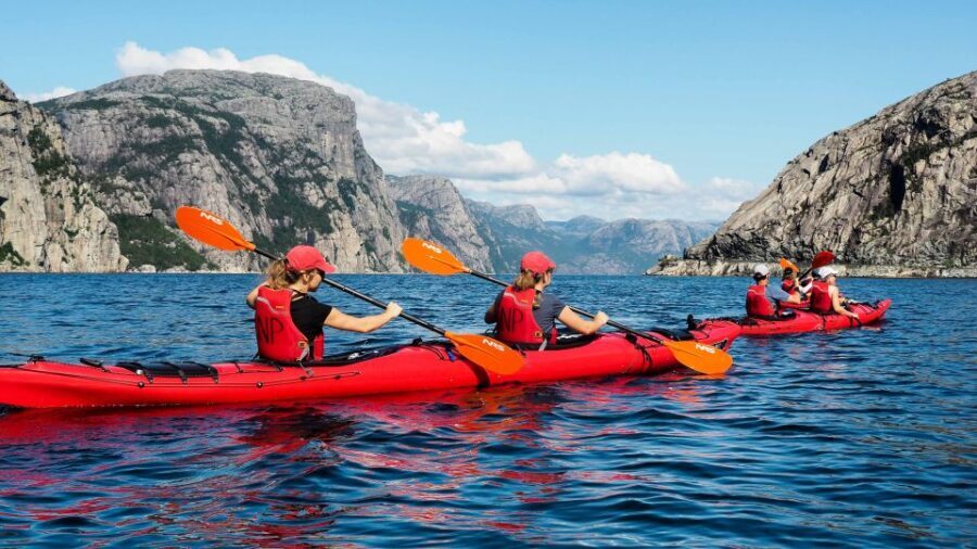 Stavanger: Guided Kayaking in Lysefjord - Itinerary Breakdown and Experience Details
