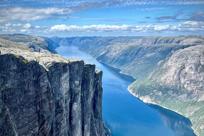 Stavanger Kjerag Hike with Guide and Transportation - Who Should Book This Tour?