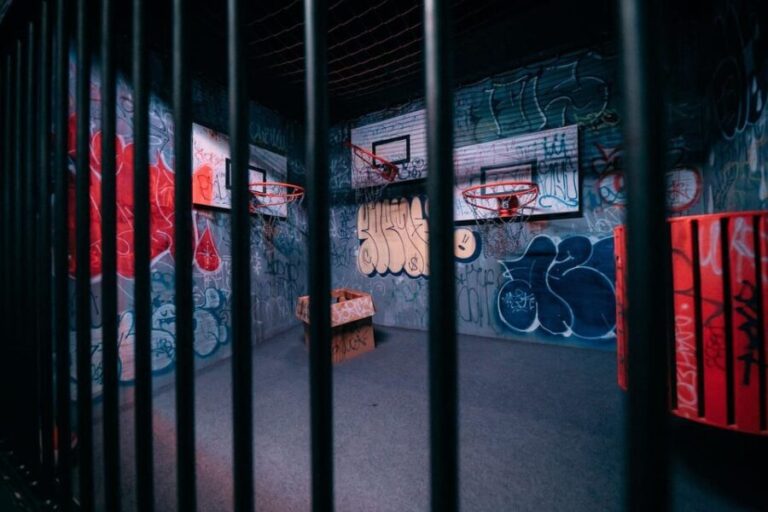 Stavanger: Prison Island Adventure Game - A Closer Look at the Prison Island Adventure Game