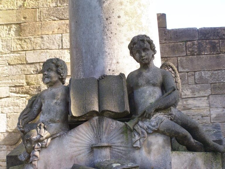 Stirling Castle and the Old Town: Private Walking Tour - Who it’s Best For