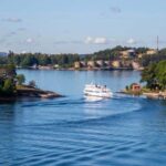 Stockholm: Guided Archipelago Boat Tour to Fjäderholmarna - The Experience in Detail
